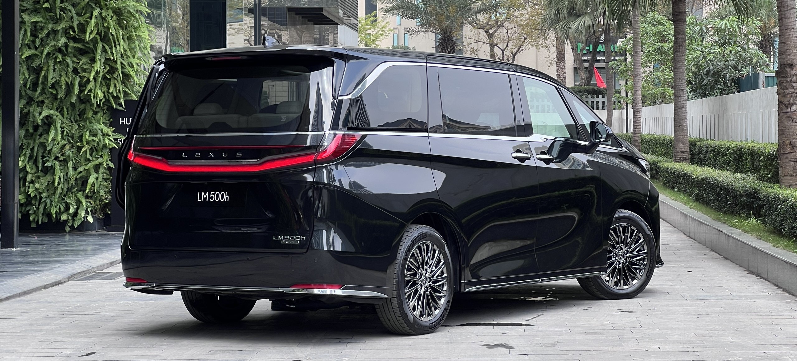 LM 500h (4 chỗ)